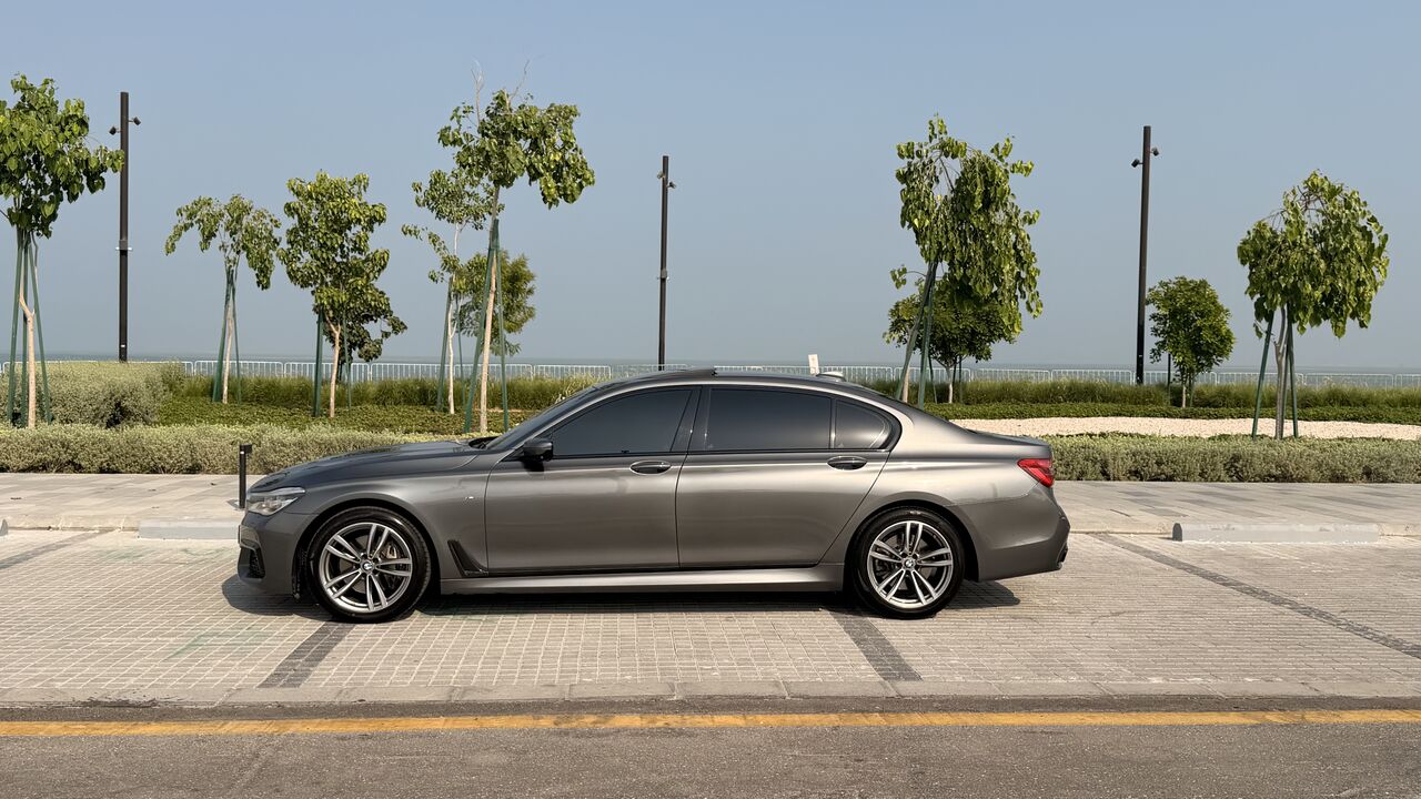 Riyadh, Vehicles, Cars & Trucks , SAR 96000,  Bmw 740,  2016,  Automatic,  153 KM,  For Sale: Li  &ndash; Full Option, Highest Trim | M Sport Package