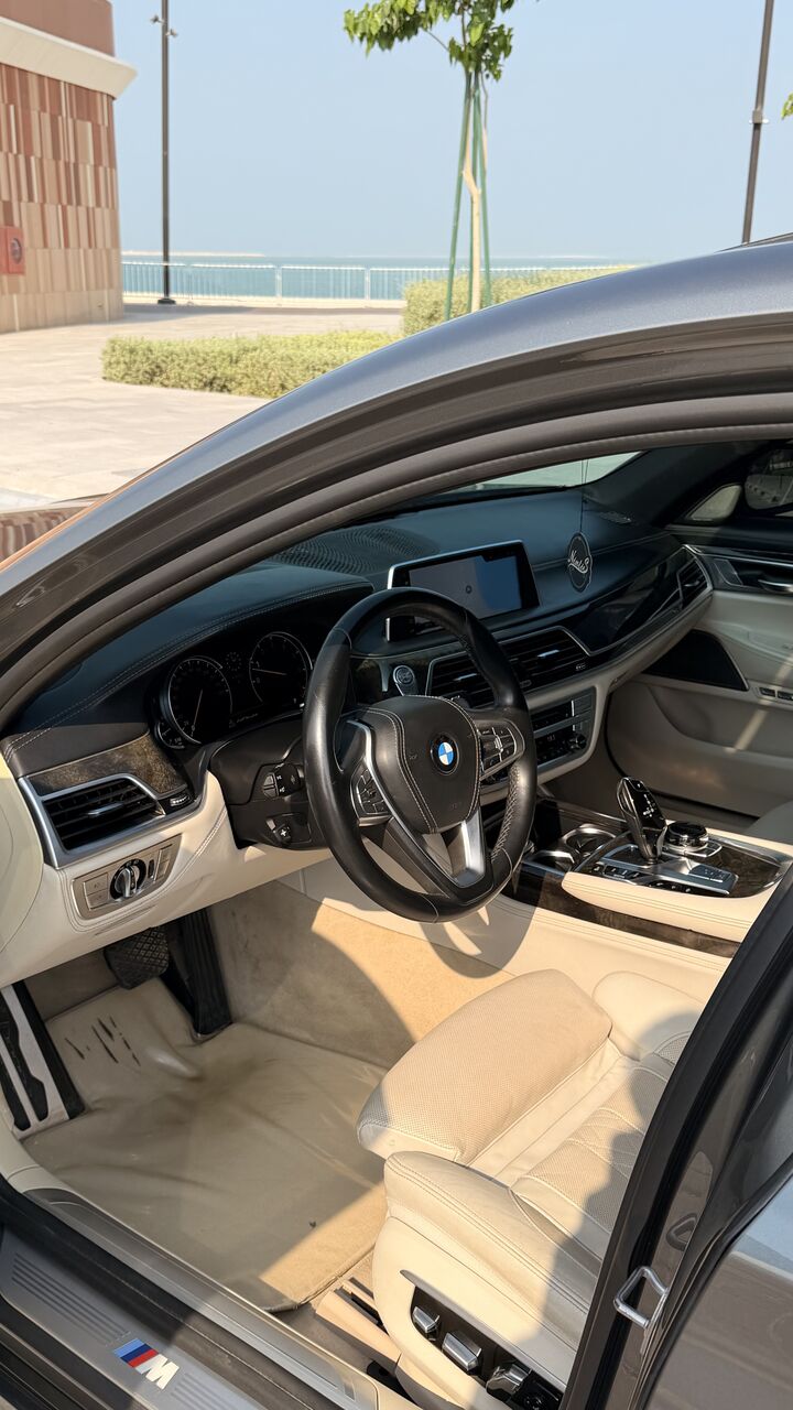 Riyadh, Vehicles, Cars & Trucks , SAR 96000,  Bmw 740,  2016,  Automatic,  153 KM,  For Sale: Li  &ndash; Full Option, Highest Trim | M Sport Package