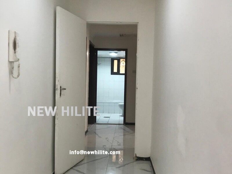 Kuwait City, Apartments, Flats, Houses & Villas, KWD 900/month,  5 BR,  Five Bedroom Floor With Balcony For Rent In Jabriya,Kuwait