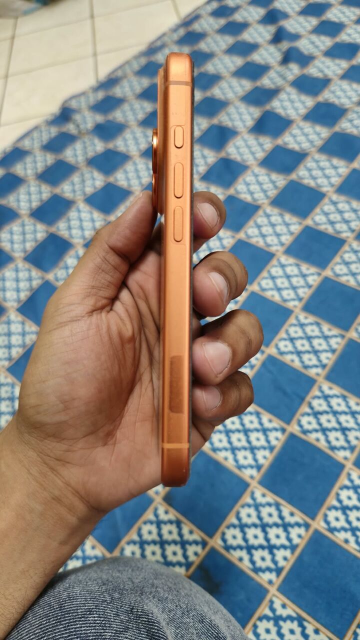 Al Safa, Mobile Phones, SAR 4200,  IPhone 17 Pro 512 GB