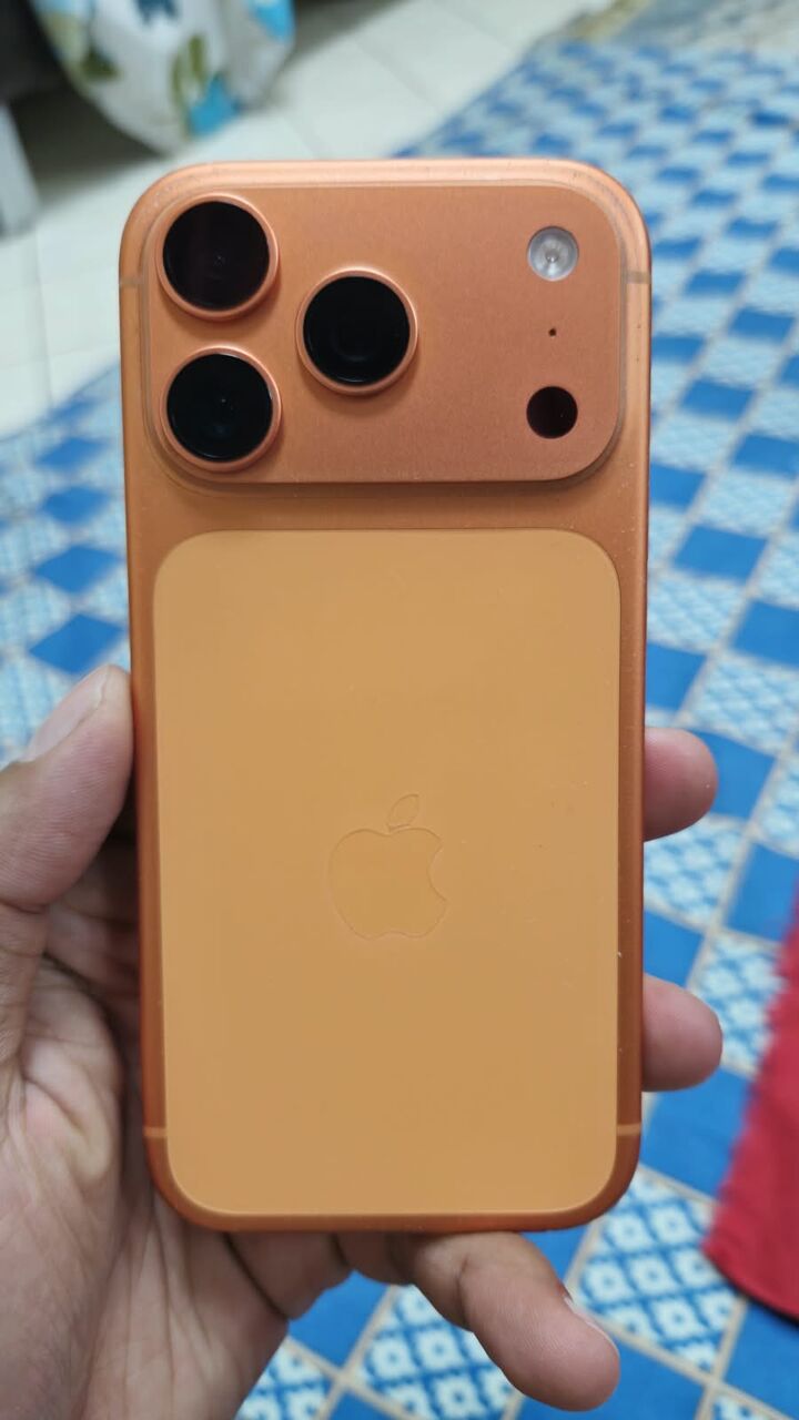 Al Safa, Mobile Phones, SAR 4200,  IPhone 17 Pro 512 GB