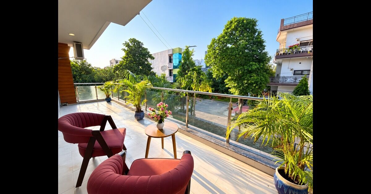 New Delhi, Household, Service Apartments Near Max Hospital Saket Delhi For A Comfortable Stay