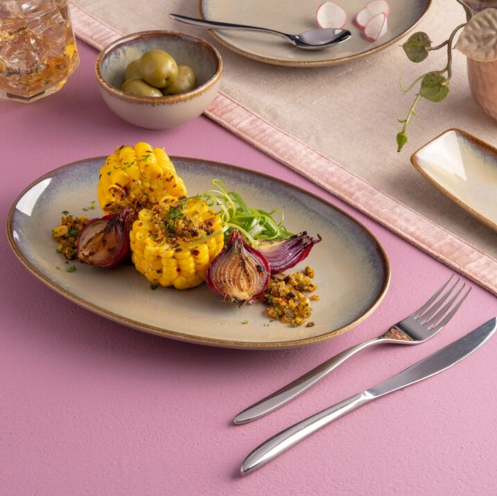New York, Household Items, USD 399,  Porcelain Oval Plate | Vital Coupe Oval Platter, Set Of 12