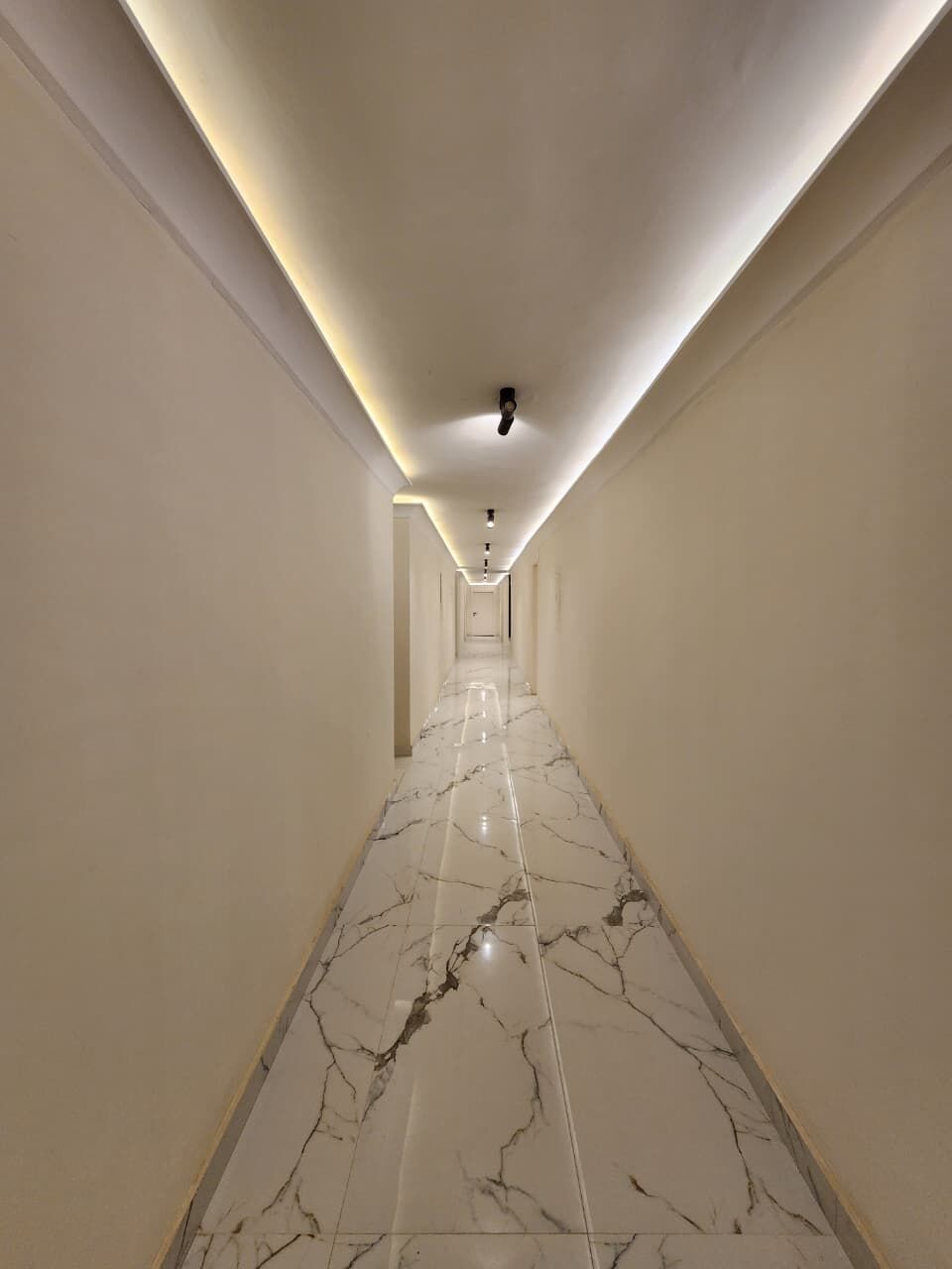 Al Malaz, Apartments, Flats, Houses & Villas, SAR 37000/year,  2 BR,  Modern & Clean Ground-Floor 2BHK Flat For Rent In Al Malaz (Near Al Alia Indian School)