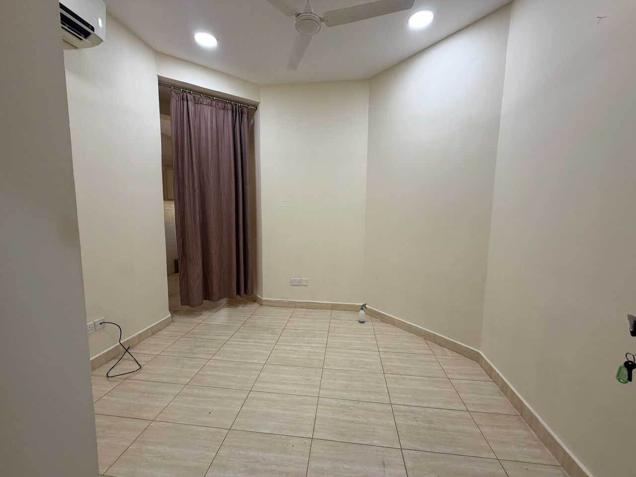 Gudaibiya, Apartments, Flats, Houses & Villas, BHD 170,  1 BR,  Semi Furnished 1 Bedroom Flat For Rent With Ewa