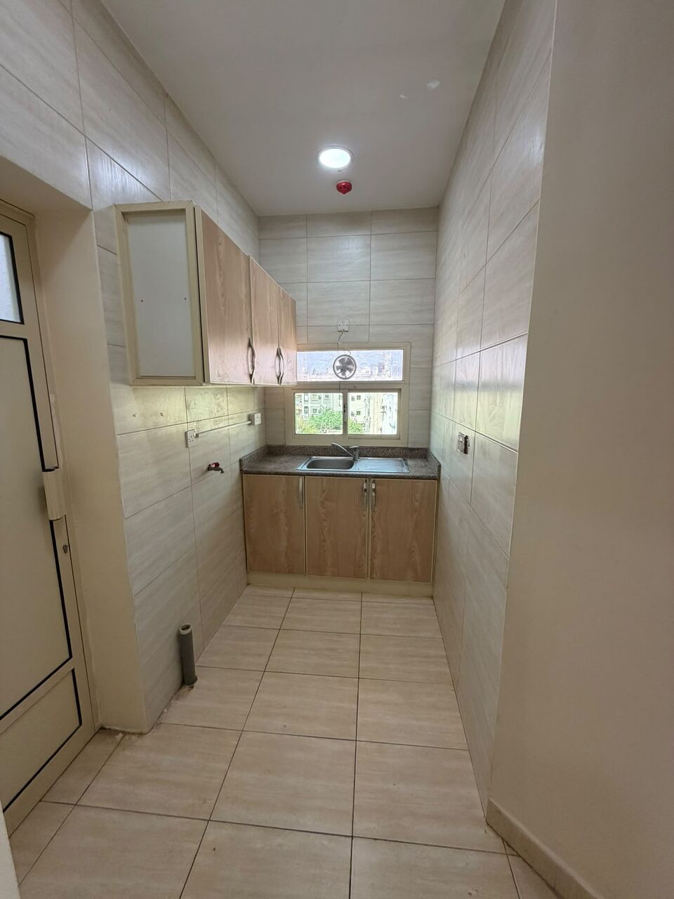 Gudaibiya, Apartments, Flats, Houses & Villas, BHD 170,  1 BR,  Semi Furnished 1 Bedroom Flat For Rent With Ewa