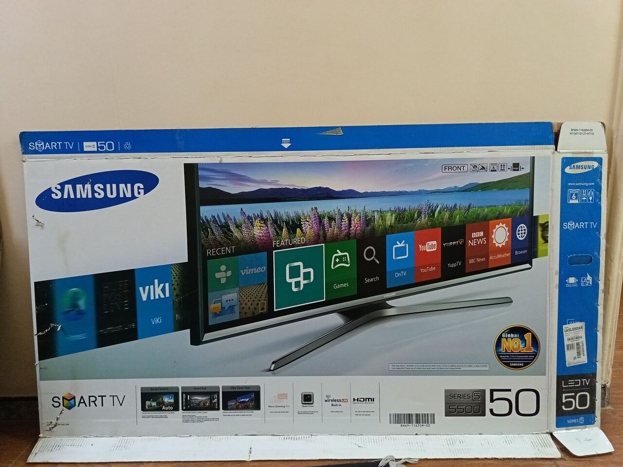 Al Faisaliyah, Electronics, SAR 1200,  SMART TV With  Glass Tv Unit
