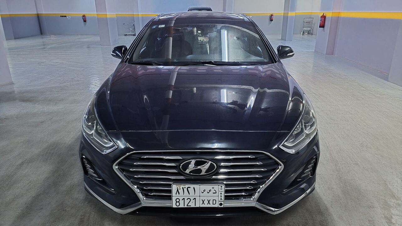 Riyadh, Vehicles, Cars & Trucks , SAR 55000,  Hyundai Sonata,  2018,  Automatic,  125000 KM,    - Top Trim