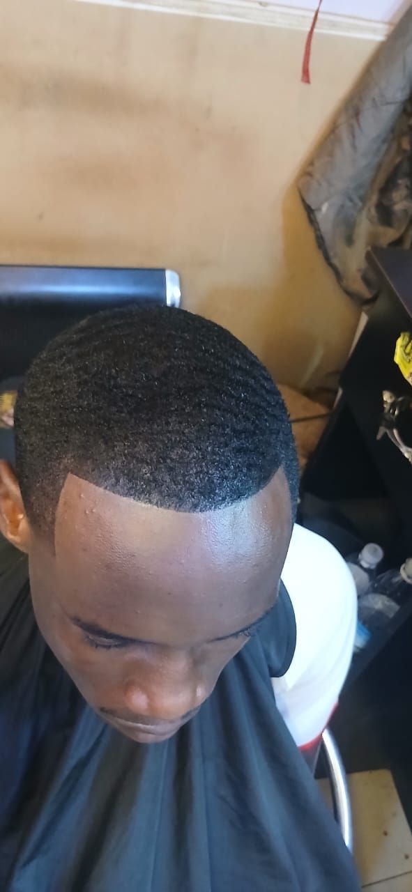 Al Hair, Job Seekers, Saloon Berber
