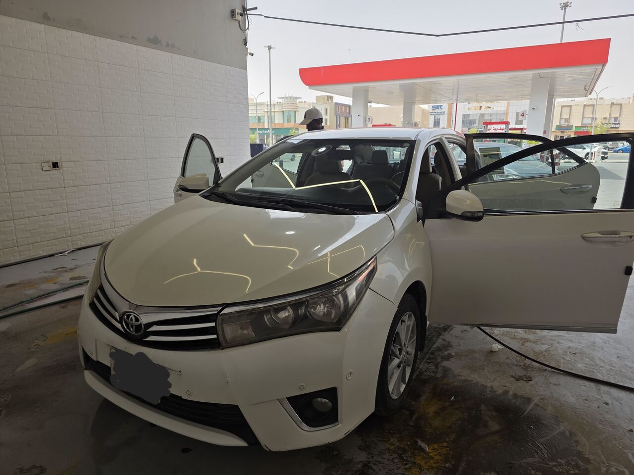 Riyadh, Vehicles, Cars & Trucks , SAR 33000,  Toyota Corolla SE,  2014,  Automatic,  280000 KM,  .