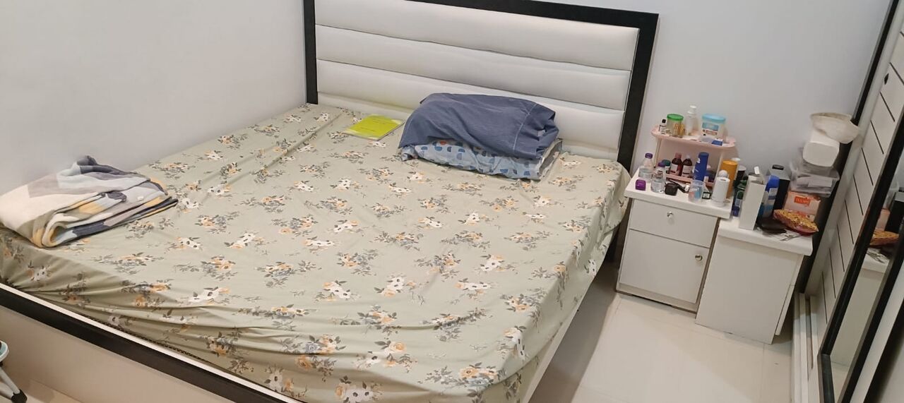 Riyadh, Furniture, SAR 750,  Bed Set Complete- Urgent Sale -Very Good Condition -750 SAR