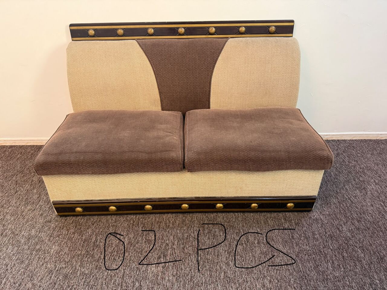 Jubail, Furniture, SAR 750,  I Want Sell Sofa, Gas Stove & Fridge