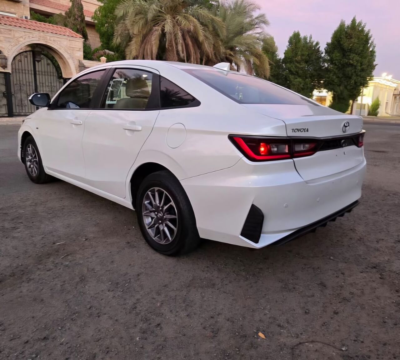 Jeddah, Vehicles, Cars & Trucks , SAR 44500,  Toyota Yaris,  2023,  Automatic,  100000 KM,   For Sell Original Condition