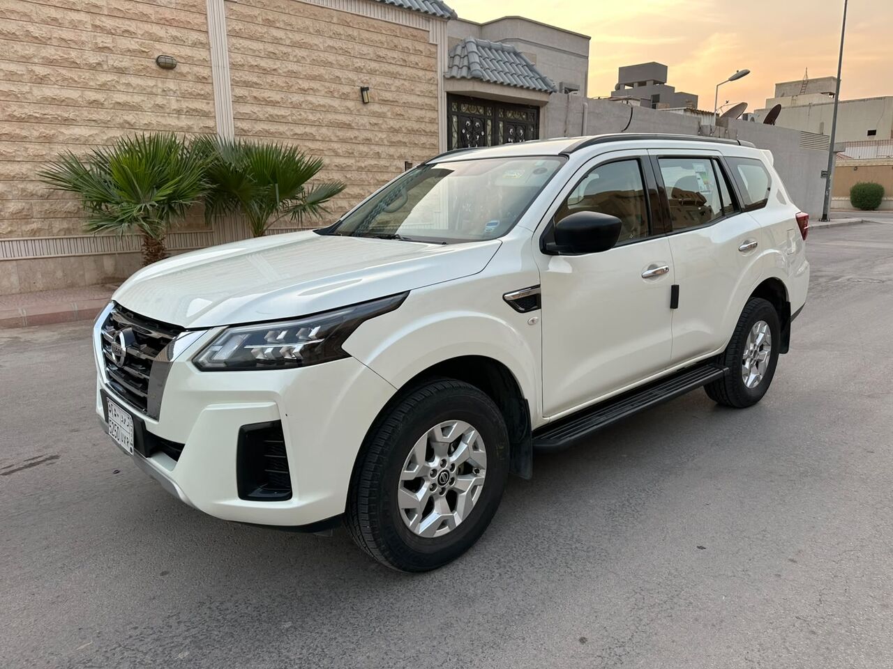 Riyadh, Vehicles, Cars & Trucks , SAR 78000,  Nissan X-Terra SE AWD,  2023,  Automatic,  189000 KM,    Good Price (1st Owner) For Sales (urgent)