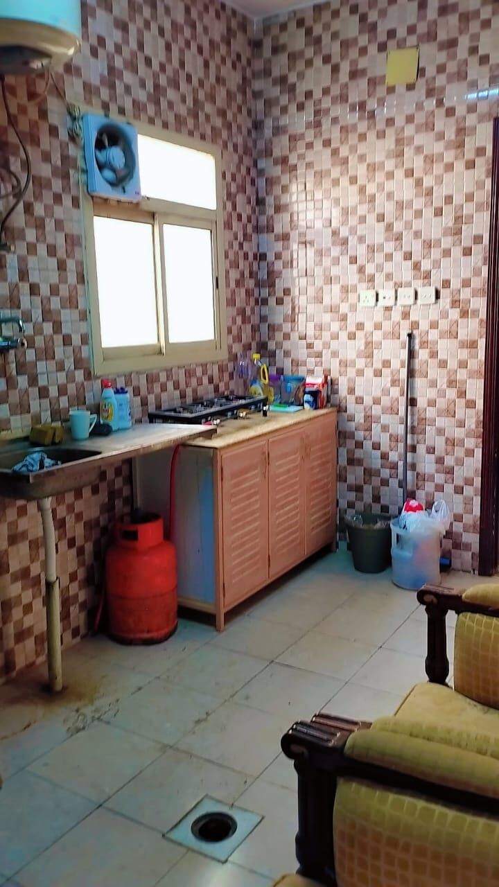 Riyadh, Bedspace For Rent, SAR 500/month,  Al Nadwah 1 Big Bedroom + Big Hall Flat For Rent Single Bachelor Al Nadwah