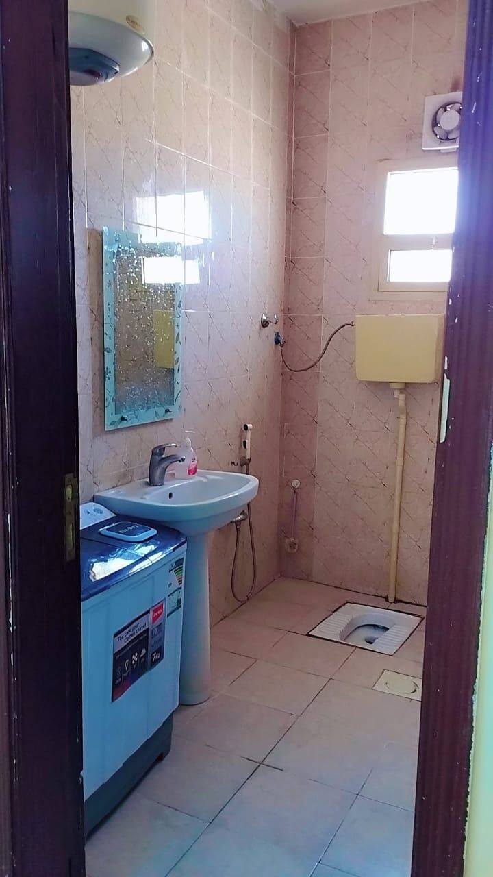 Riyadh, Bedspace For Rent, SAR 500/month,  Al Nadwah 1 Big Bedroom + Big Hall Flat For Rent Single Bachelor Al Nadwah