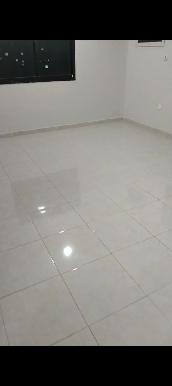 Al Aziziyah, Apartments, Flats, Houses & Villas, SAR 25000/year,  3 BR,  3bhk Kitchen Small Hall 2 Washroom And Balcony Rent 25000 Near DHL Thalia Road Aziza