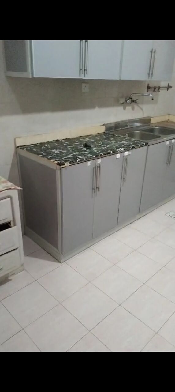 Al Aziziyah, Apartments, Flats, Houses & Villas, SAR 25000/year,  3 BR,  3bhk Kitchen Small Hall 2 Washroom And Balcony Rent 25000 Near DHL Thalia Road Aziza