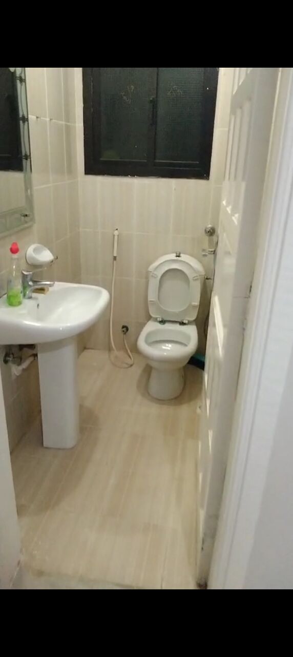 Al Aziziyah, Apartments, Flats, Houses & Villas, SAR 25000/year,  3 BR,  3bhk Kitchen Small Hall 2 Washroom And Balcony Rent 25000 Near DHL Thalia Road Aziza