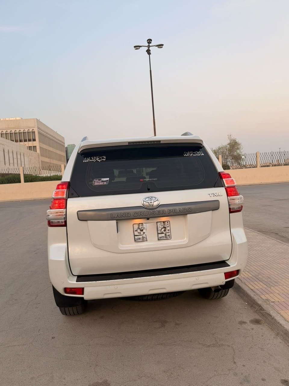 Al Murabba, Vehicles, Cars & Trucks , SAR 115000,  Toyota Land Cruiser Prado,  2017,  Automatic,  138000 KM,    (4-Cylinder) &ndash; Agency Maintained, 3M PPF, Basement Parked