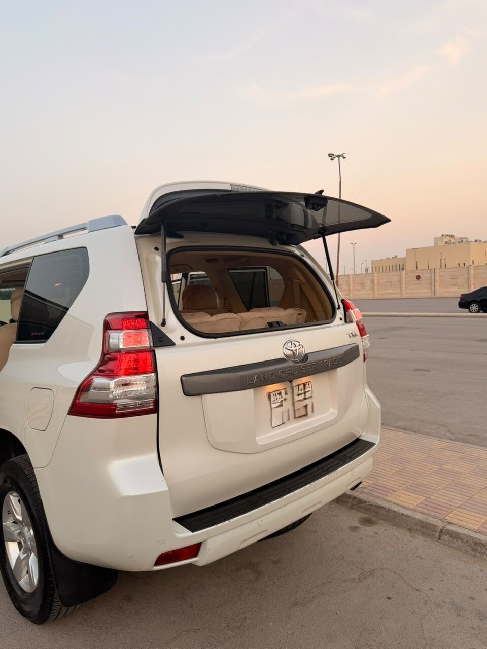Al Murabba, Vehicles, Cars & Trucks , SAR 115000,  Toyota Land Cruiser Prado,  2017,  Automatic,  138000 KM,    (4-Cylinder) &ndash; Agency Maintained, 3M PPF, Basement Parked
