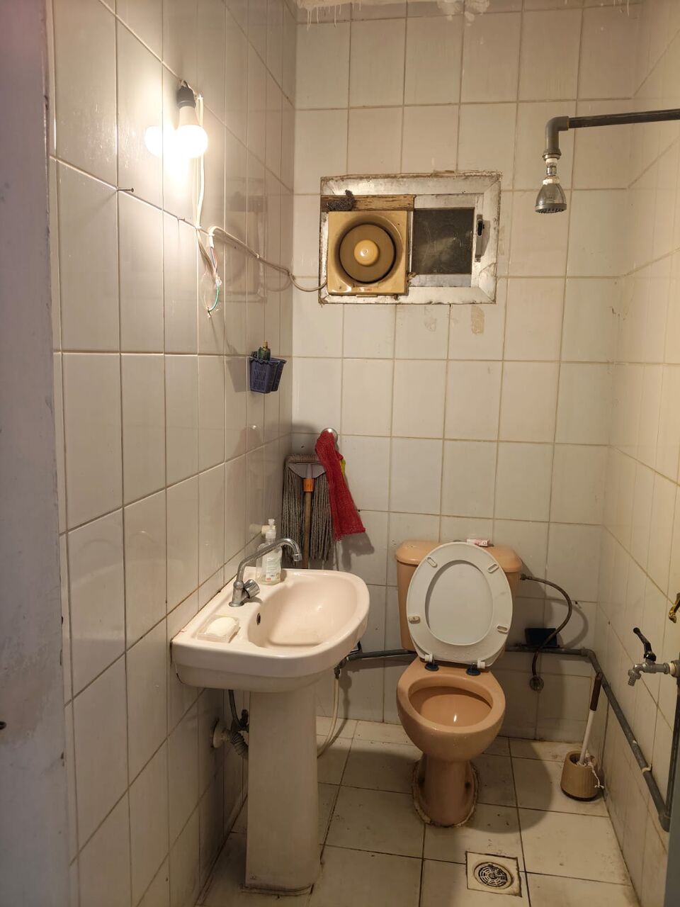 Al Aziziyah, Rooms for Rent, SAR 1200/month,  46 Sq. Meter,  Room Available  Complete/sharing (not More Than 2 Person/room), In A Shared Apartment