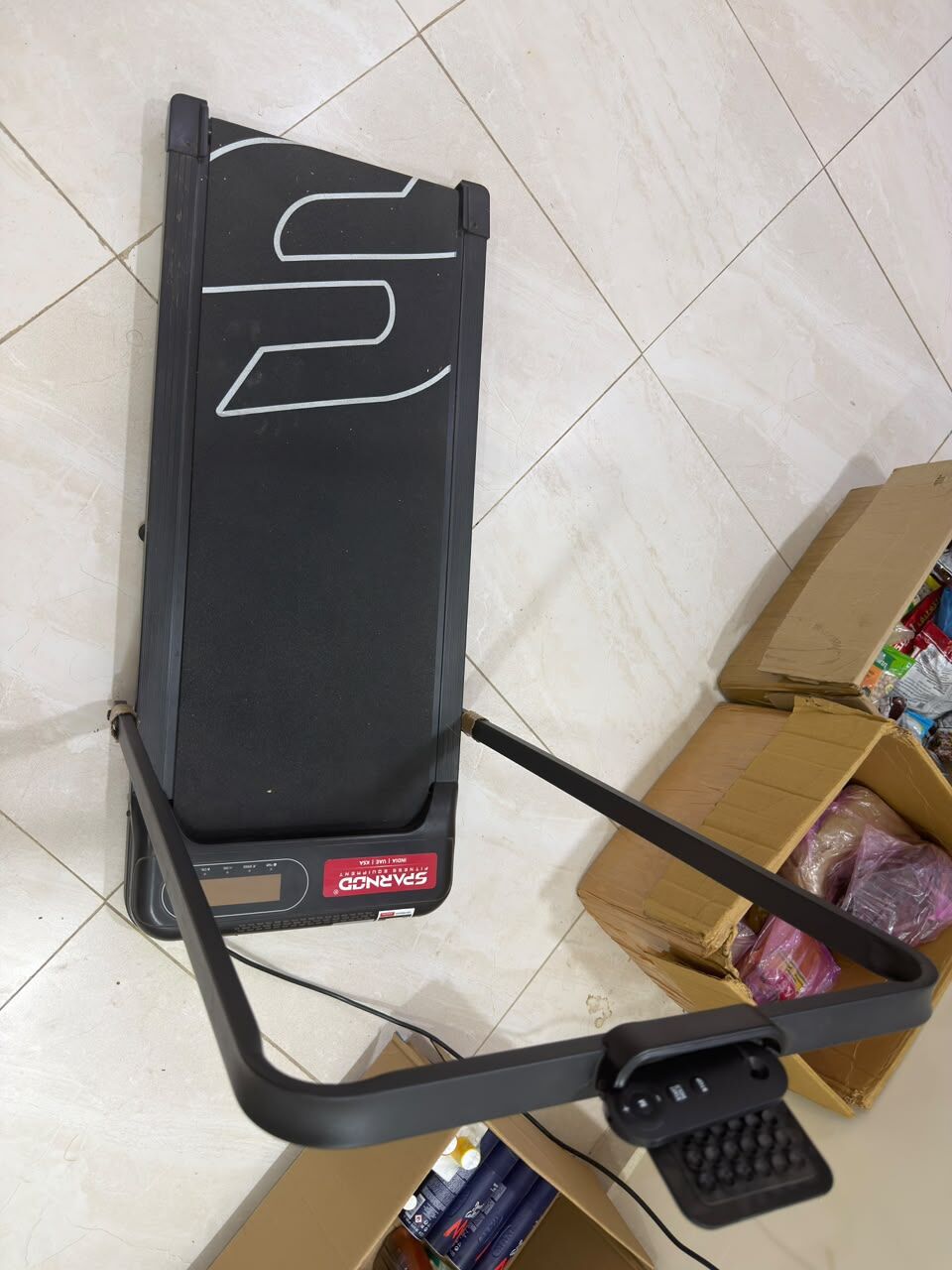 Yanbu, Household Items, SAR 350,  Treadmill With Handrail, Very Reasonable Price