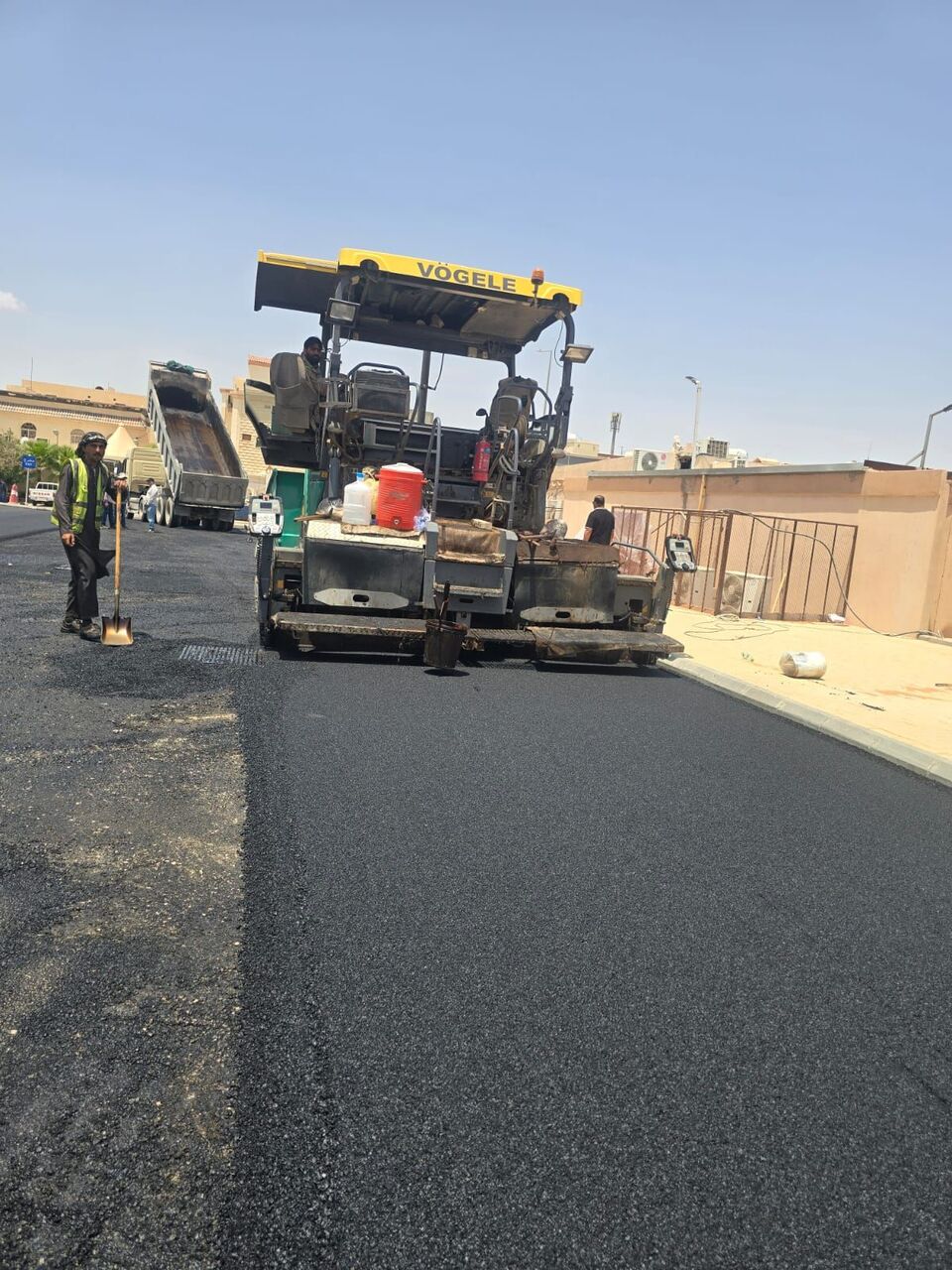 Riyadh, Construction, Professional Asphalt Paving And  Repair Services In Riyadh.