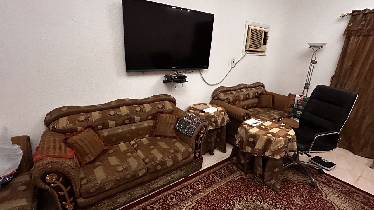 Jeddah, Furniture, SAR 550,  Turkish Sofa Set 2x4 And 2 Single Separate