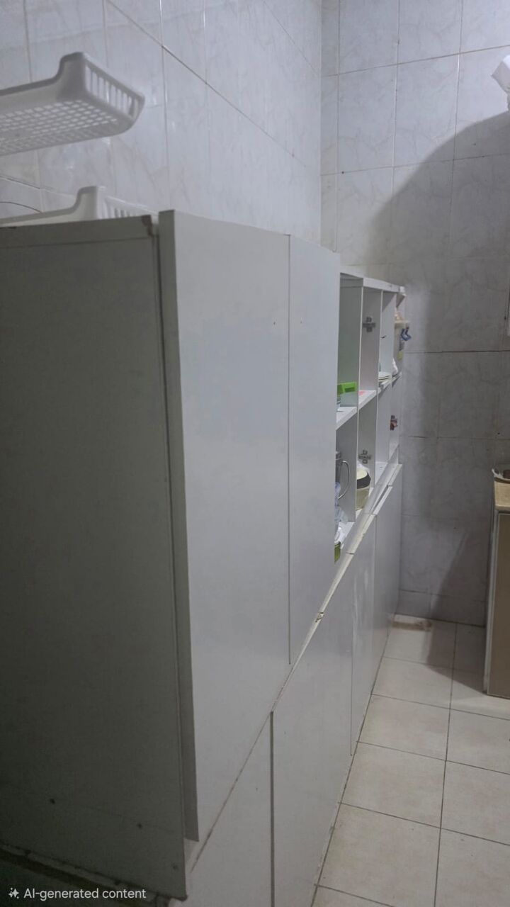 Jeddah, Appliances, SAR 200,  Refrigerator Big And Cabinets