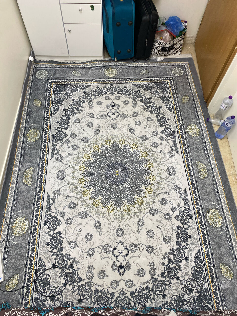 Riyadh, Furniture, SAR 500,  Cupboard Carpet And One Single Bed
