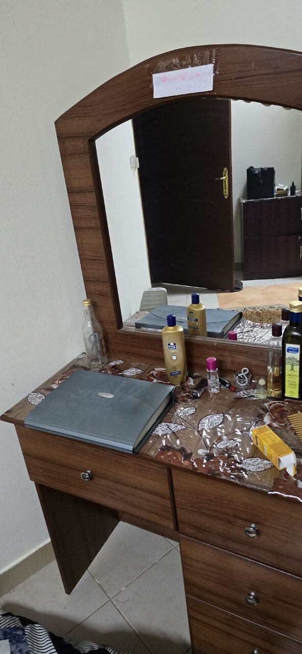Riyadh, Furniture, SAR 6000,  Urgent Sale