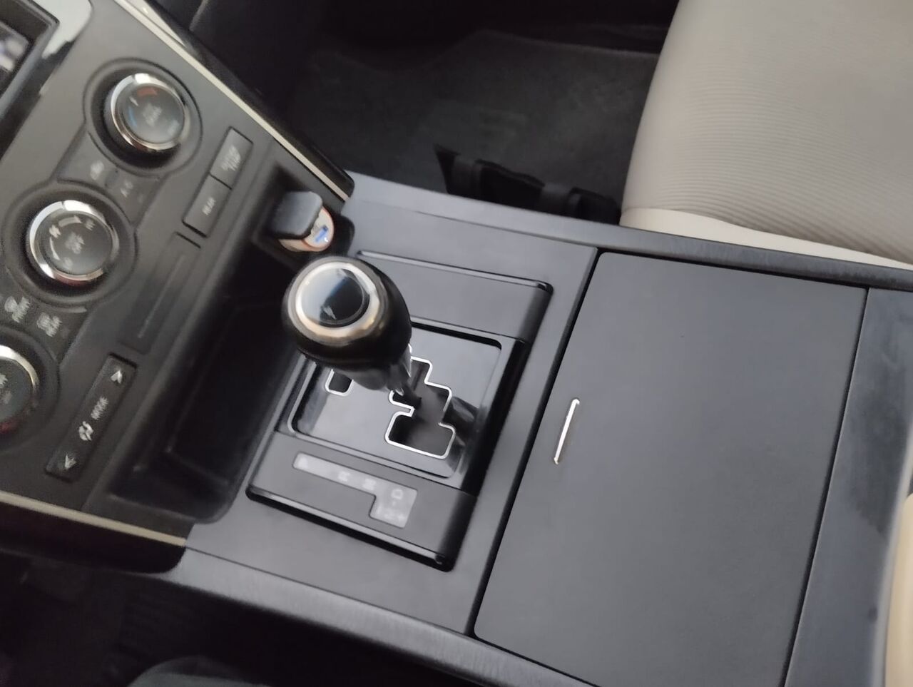 Jeddah, Vehicles, Cars & Trucks , SAR 32000,  MAZDA CX9,  2014,  Automatic,  263000 KM,