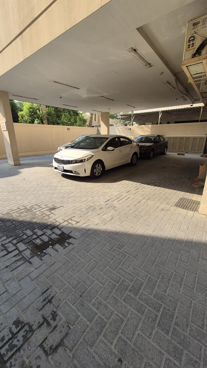 Umm Al Hassam, Apartments, Flats, Houses & Villas, BHD 200/month,  2 BR,  127 Sq. Meter,  Spacious Flat For Rent