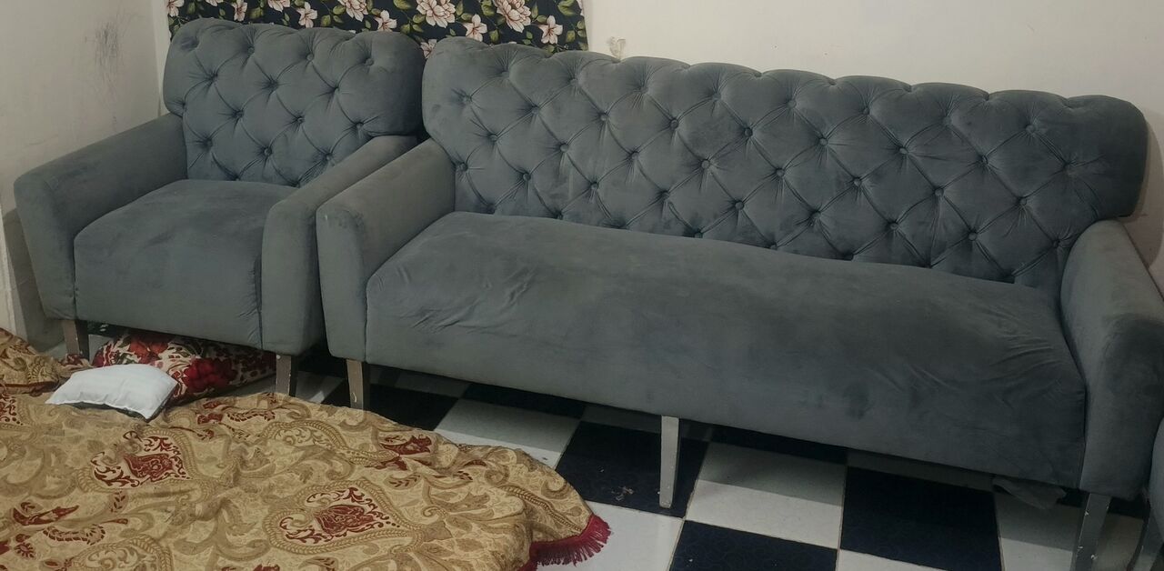 Jeddah, Furniture, SAR 400,  3-Piece Sofa Set For Sale &ndash; Urgent!  Almost New, Used For Only A Few Months.