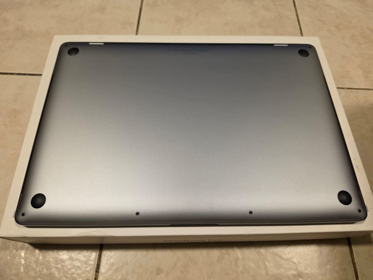 Al Sulaymaniyyah, Computers, SAR 4500,  Apple Macbook Pro 16-inch
