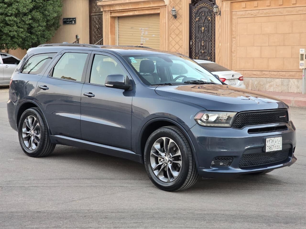 Riyadh, Vehicles, Cars & Trucks , SAR 74000,  Dodge Durango,  2020,  Automatic,  102000 KM,    7 Seat SUV Fully Loaded