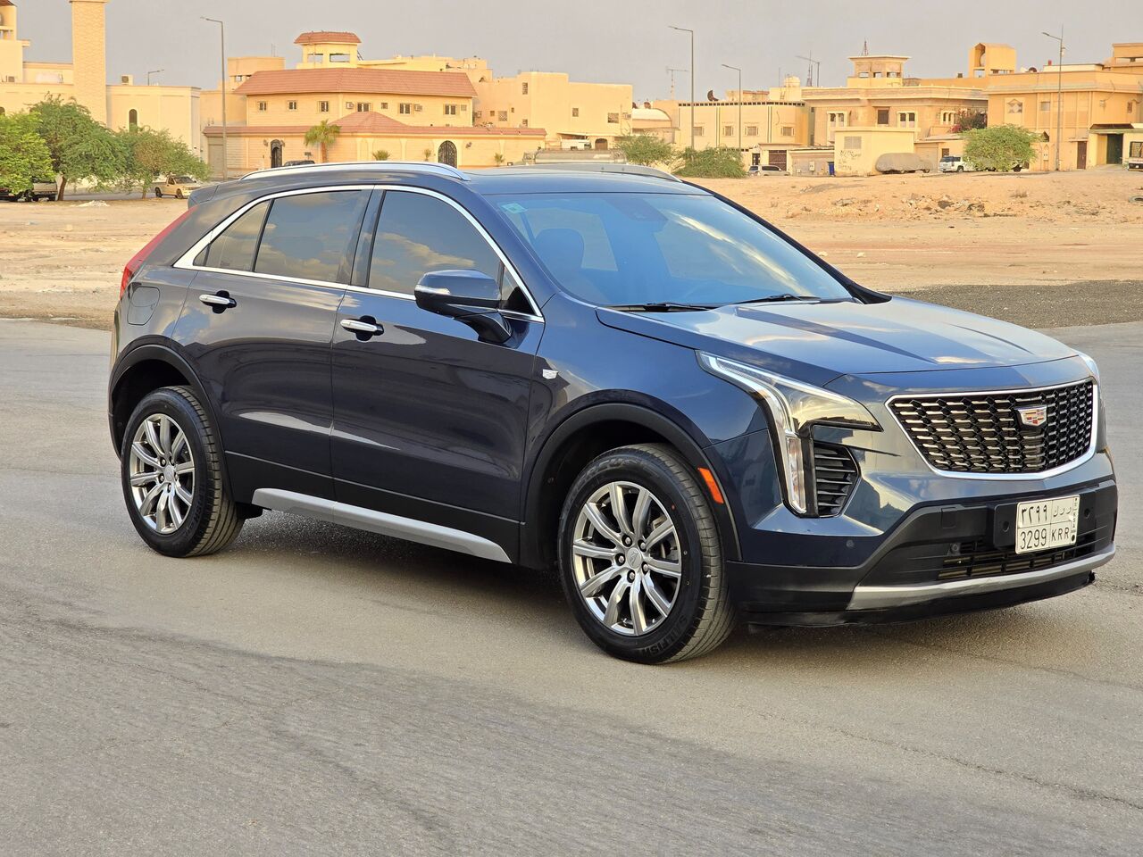 Riyadh, Vehicles, Cars & Trucks , SAR 75000,  Cadillac XT4,  2022,  Automatic,  69000 KM,    Fully Loaded