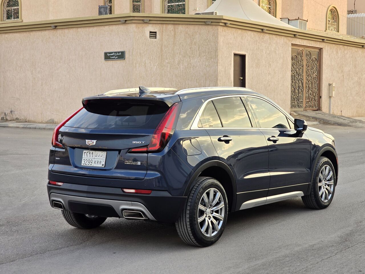 Riyadh, Vehicles, Cars & Trucks , SAR 75000,  Cadillac XT4,  2022,  Automatic,  69000 KM,    Fully Loaded