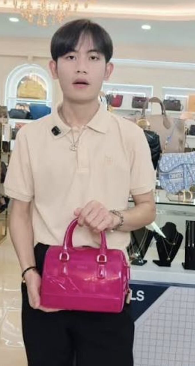 Riyadh, Purses & Wallets, SAR 500,  Furla Candy Satchel Bag