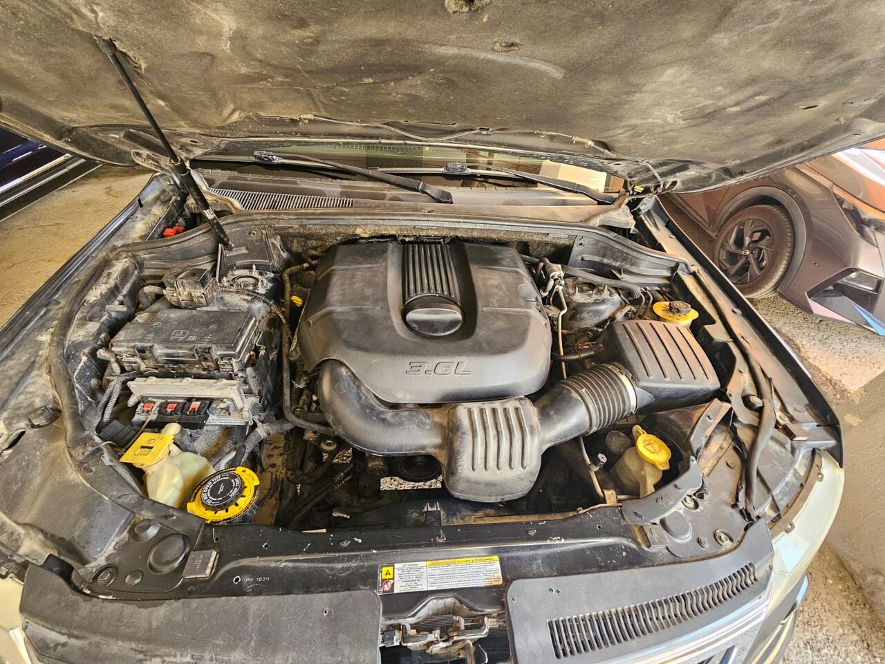 Al Sahafa, Vehicles, Cars & Trucks , SAR 25000,  Jeep Grand Cherokee,  2011,  Automatic,  220000 KM,  Good Condition  Laredo 3.6L