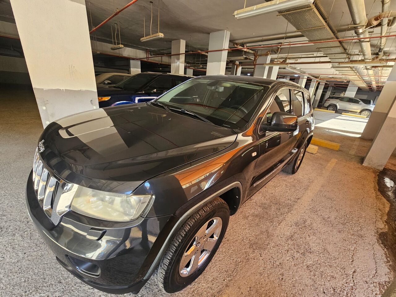 Al Sahafa, Vehicles, Cars & Trucks , SAR 25000,  Jeep Grand Cherokee,  2011,  Automatic,  220000 KM,  Good Condition  Laredo 3.6L