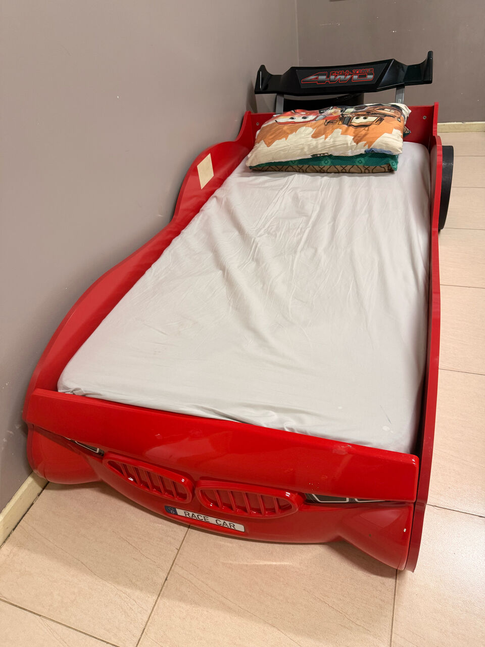 Al Iskan, Furniture, SAR 600,  Mac Queen Bed