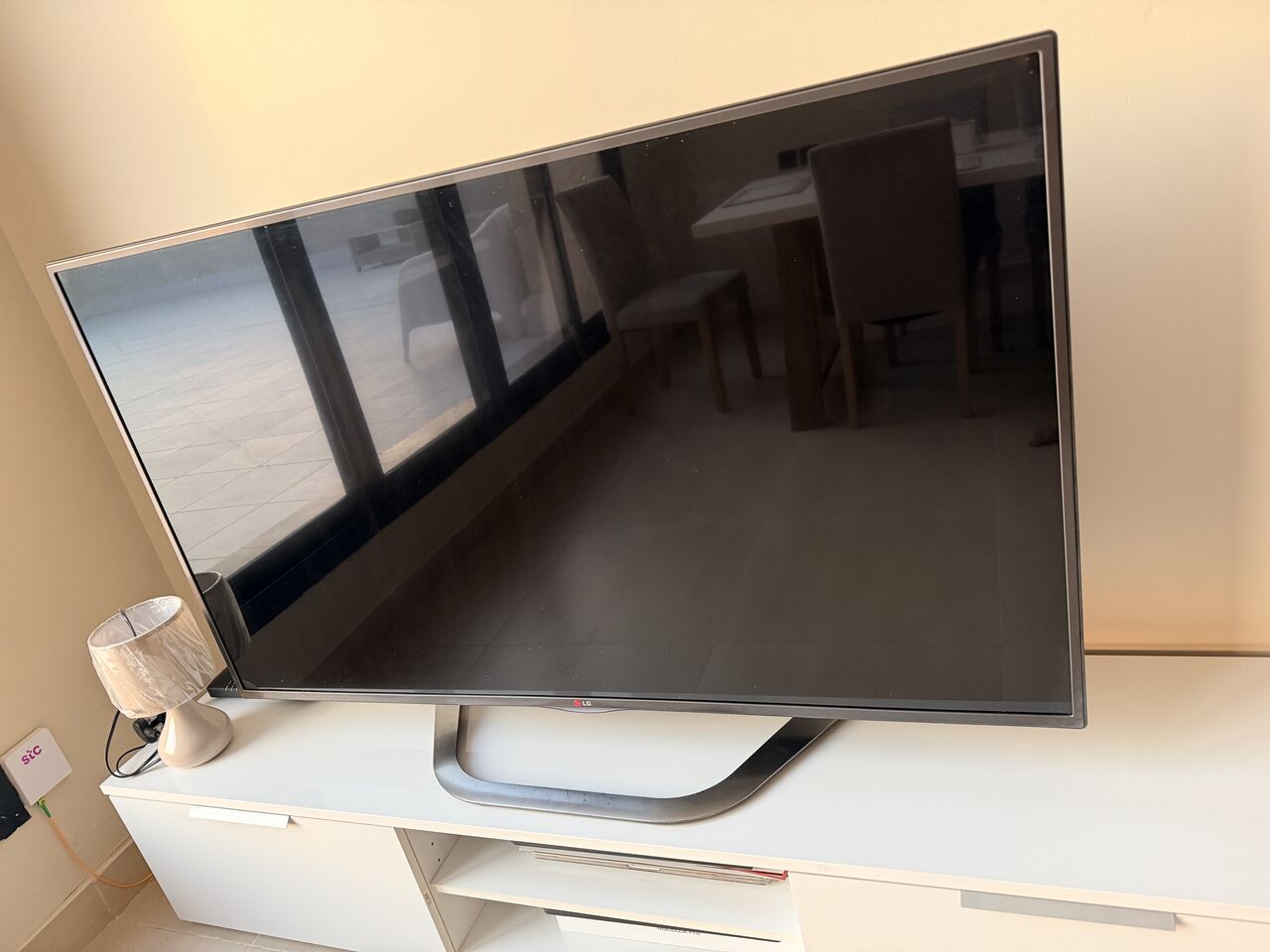 Riyadh, Household Items, SAR 800,  LG 55 Inch 3D TV With TV Trolley