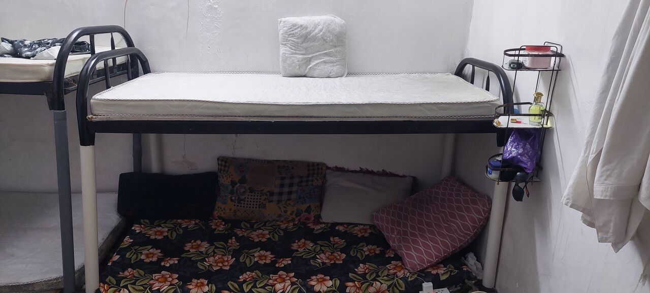 Riyadh, Air Conditioners, SAR 500,  We Have Two Air Conditioners Of 2 Units Each. There Are 32 Mattresses And 17 Cots.