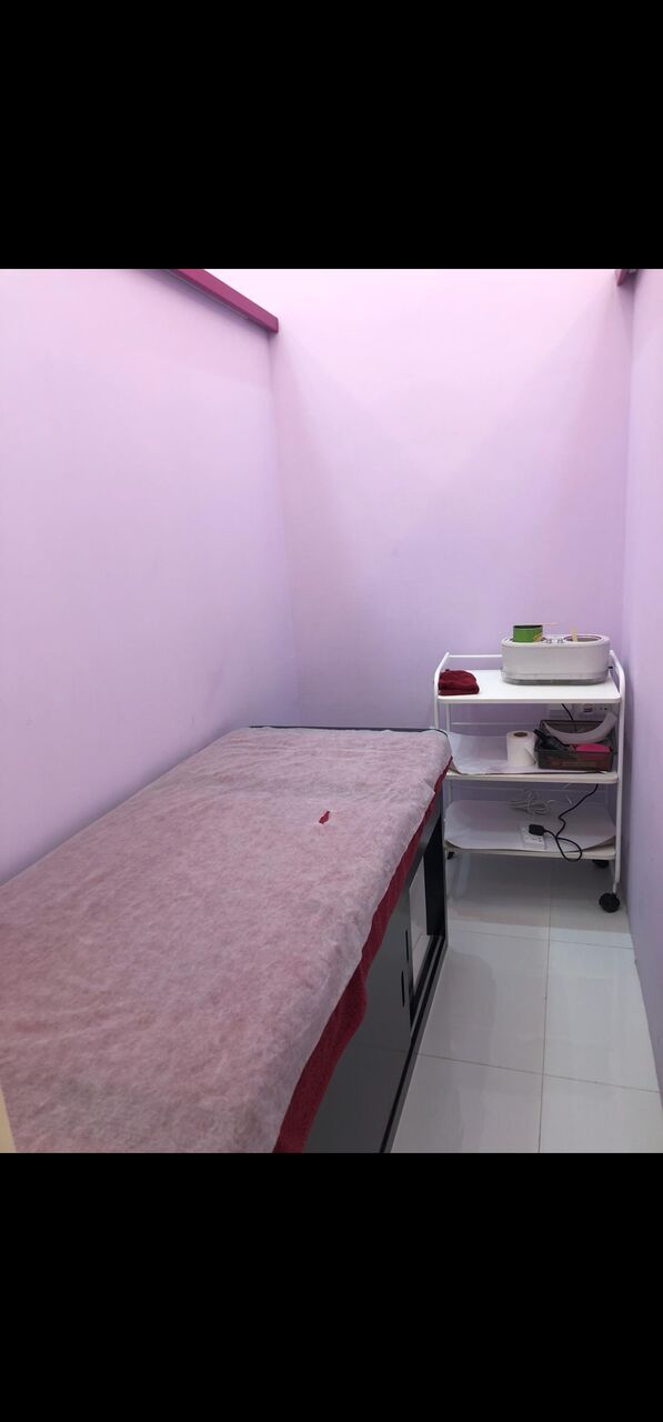 Hidd, Businesses For Sale, Fully Equipped Ladies Salon In Hidd For Sale.