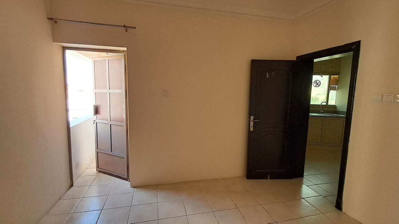 Umm Al Hassam, Apartments, Flats, Houses & Villas, BHD 190/month,  1 BR,  Semi Furnished Flat In Umm Al Hassam With Unlimited Electricity