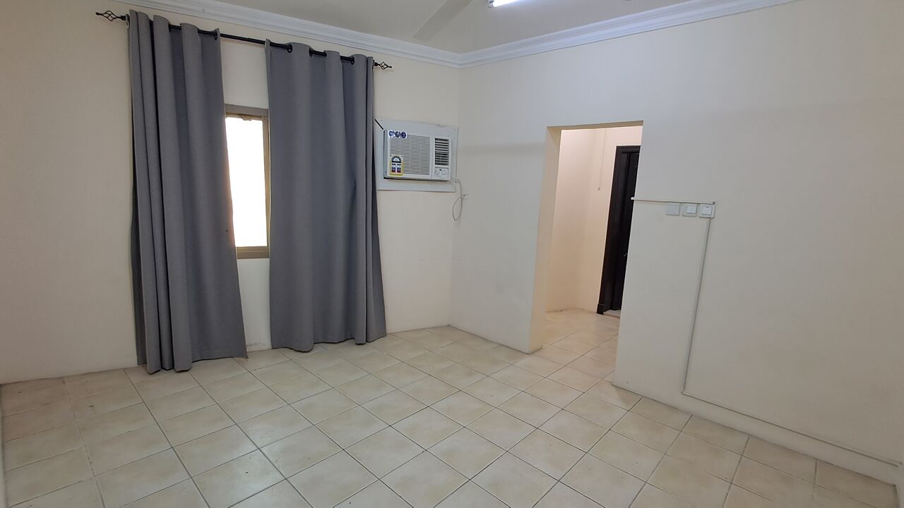 Umm Al Hassam, Apartments, Flats, Houses & Villas, Studio,  Studio Flat In Umm Al Hasssam With Un Limited EWA - 150 BD