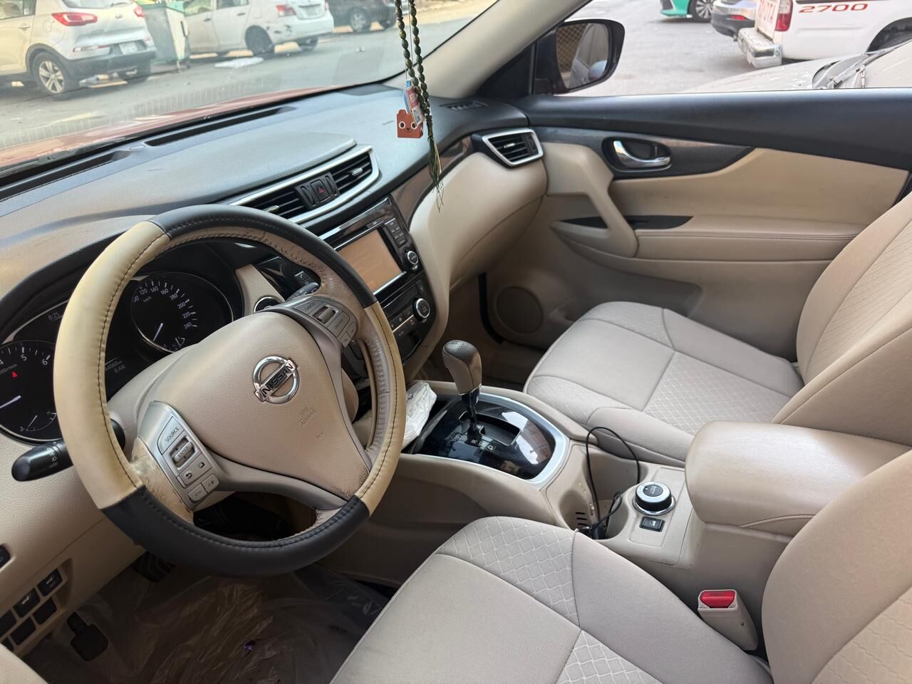 Dammam, Vehicles, Cars & Trucks , SAR 40000,  Nissan X-Trail,  2015,  Automatic,  243 KM,  Nissan X-Trial , , Seven Seater, Full Options