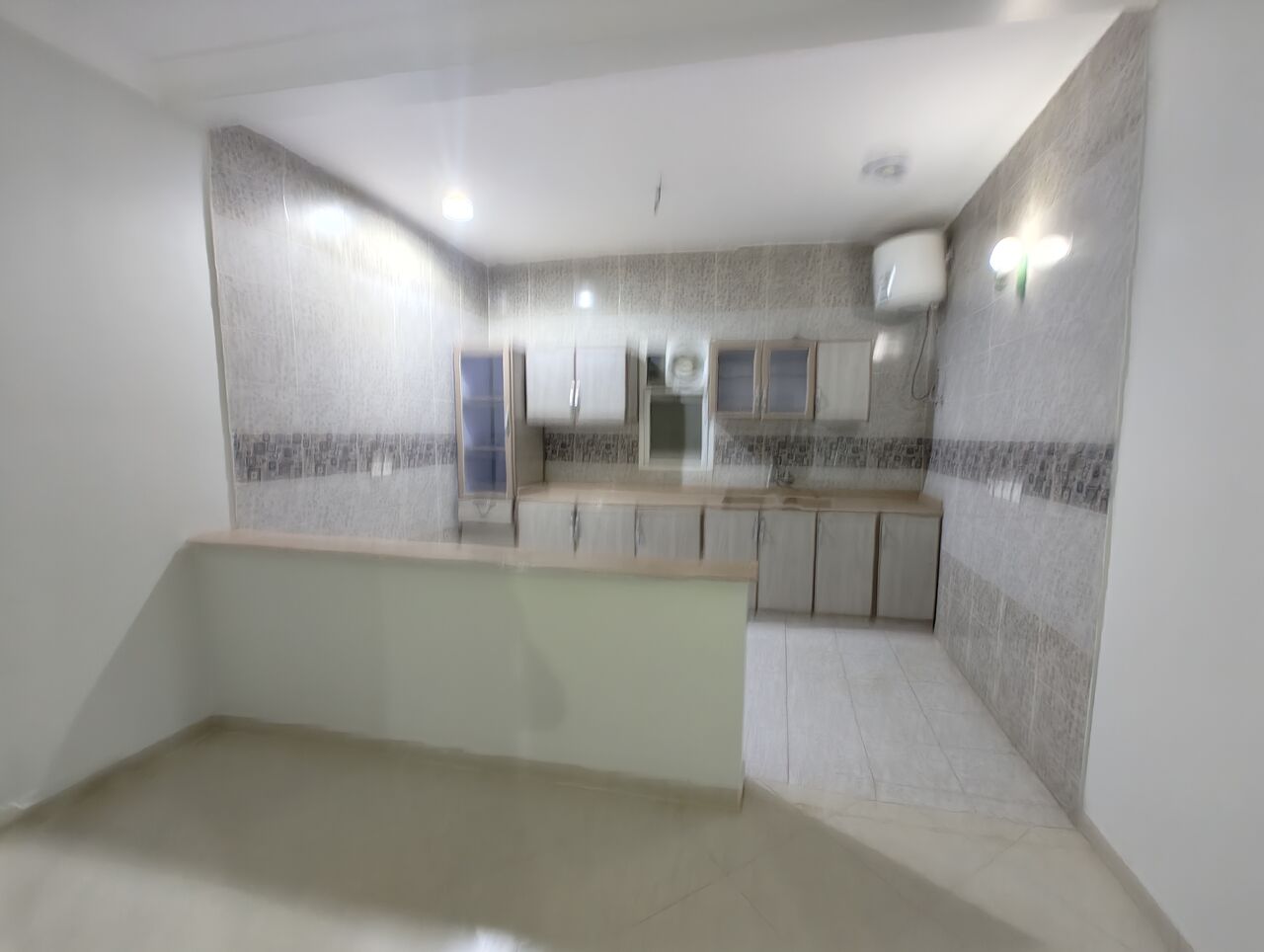 Al Malaz, Apartments, Flats, Houses & Villas, SAR 50000/year,  3 BR,  3BHK Family Apartment Available In Al Malaz Near Care Hospital